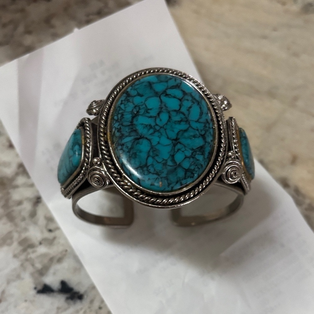 Turquoise and Silver Women's Bracelet - Picture 2 of 2